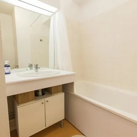 Luckey Homes - Rue Bossuet 아파트